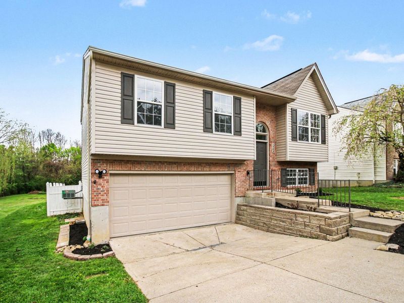 1789 Nicole Lauren Lane, Hebron, KY 41048 Photo 3