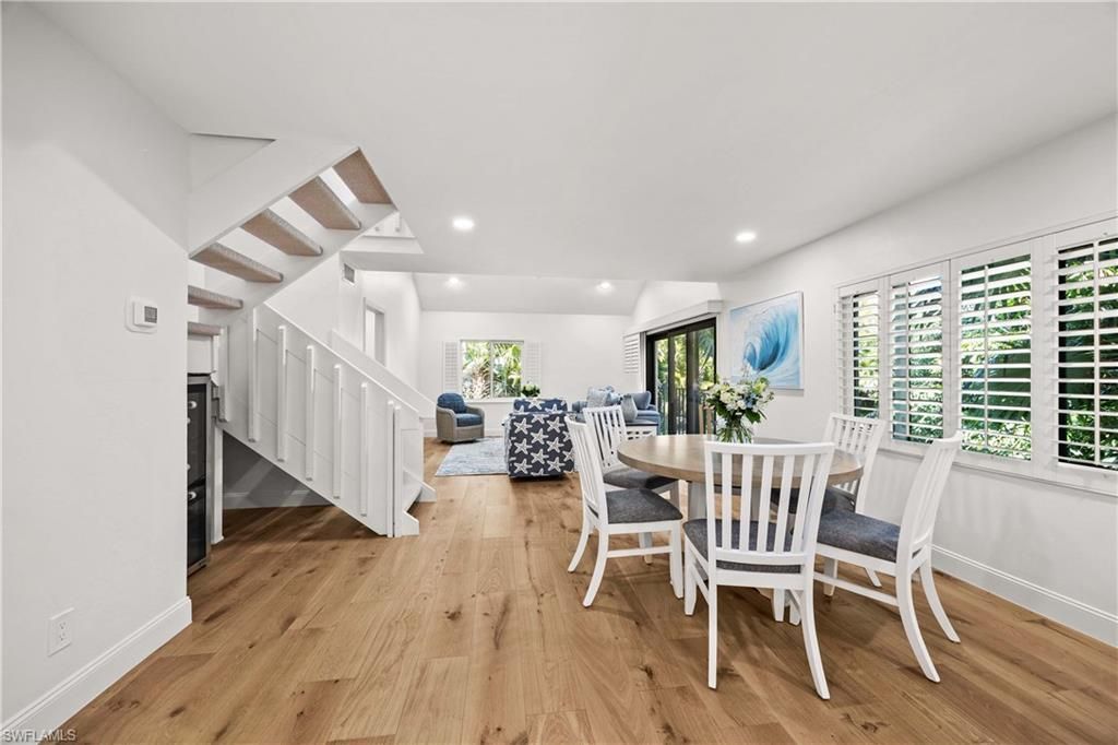 375 8th Ave S, Unit D, Naples, FL 34102 Photo