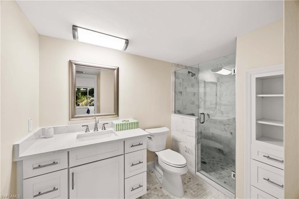 375 8th Ave S, Unit D, Naples, FL 34102 Photo