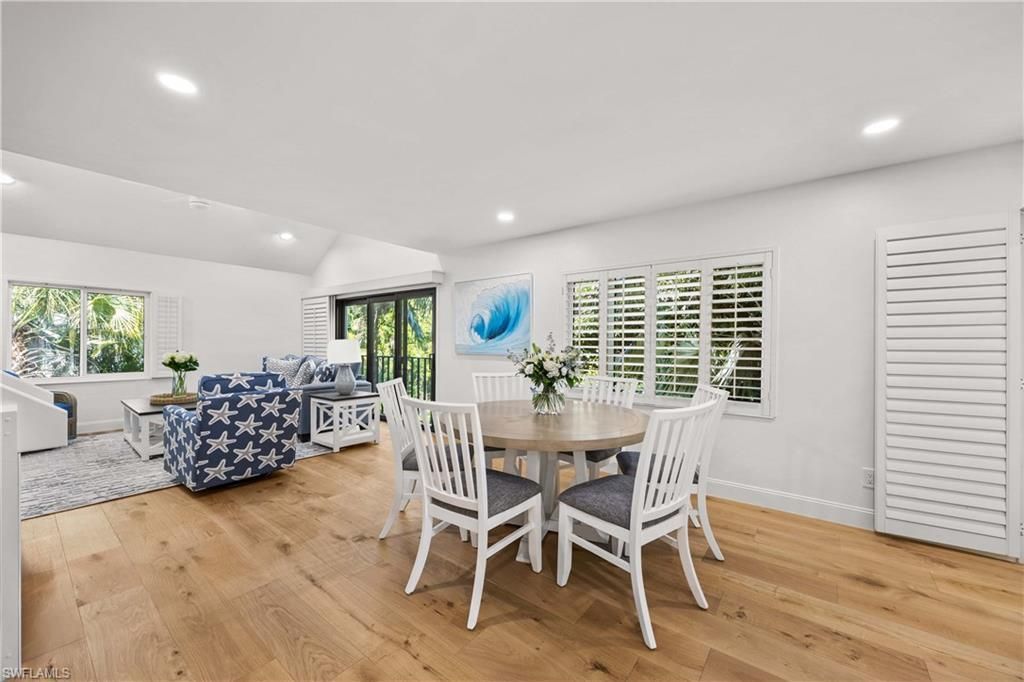 375 8th Ave S, Unit D, Naples, FL 34102 Photo