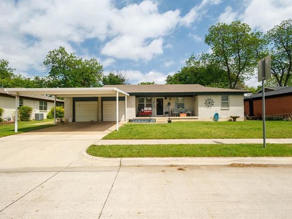 5421 Bonnie Wayne Street, Haltom City, TX 76117