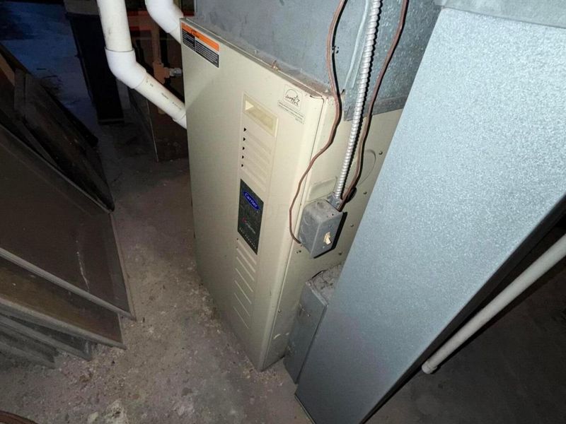 26 E Oakland Avenue, Columbus, OH 43201 Photo 6