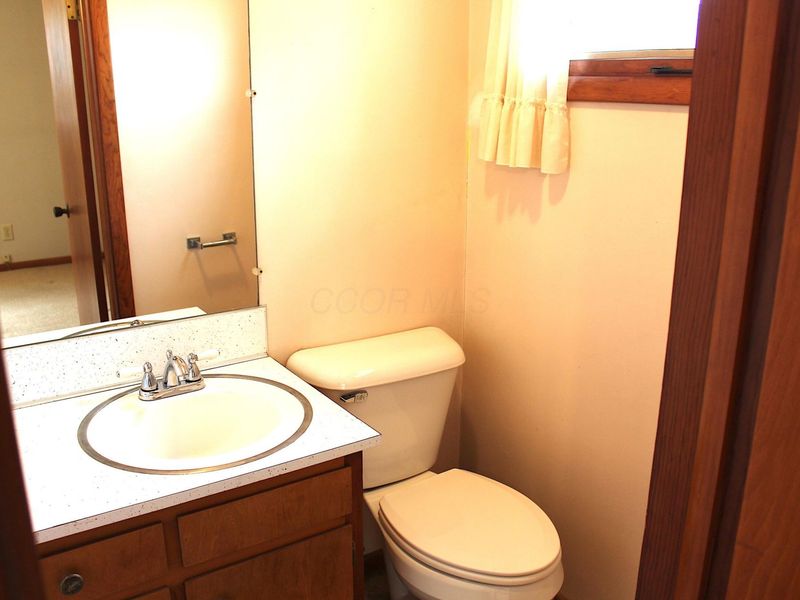 5719 North Road, Lewis Center, OH 43035 Photo 17