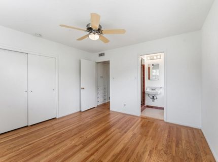 5260 K St, Sacramento, CA 95819 Photo