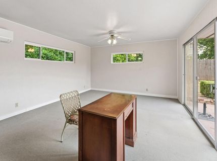 5260 K St, Sacramento, CA 95819 Photo