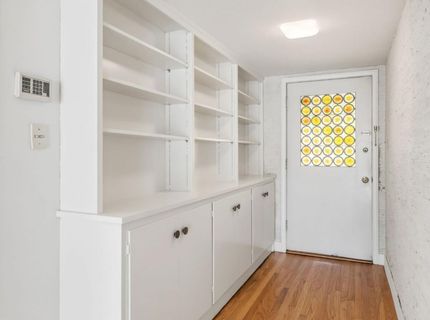 5260 K St, Sacramento, CA 95819 Photo