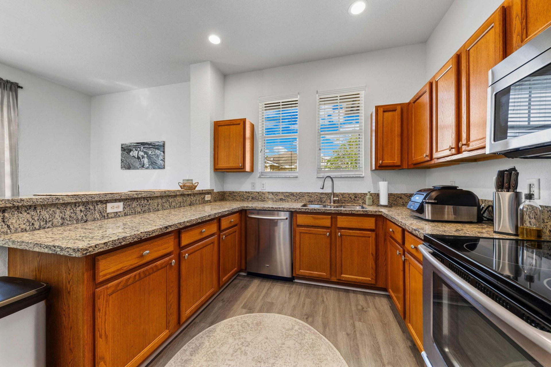 950 Marina Del Ray Lane, Unit 1, West Palm Beach, FL 33401 Photo