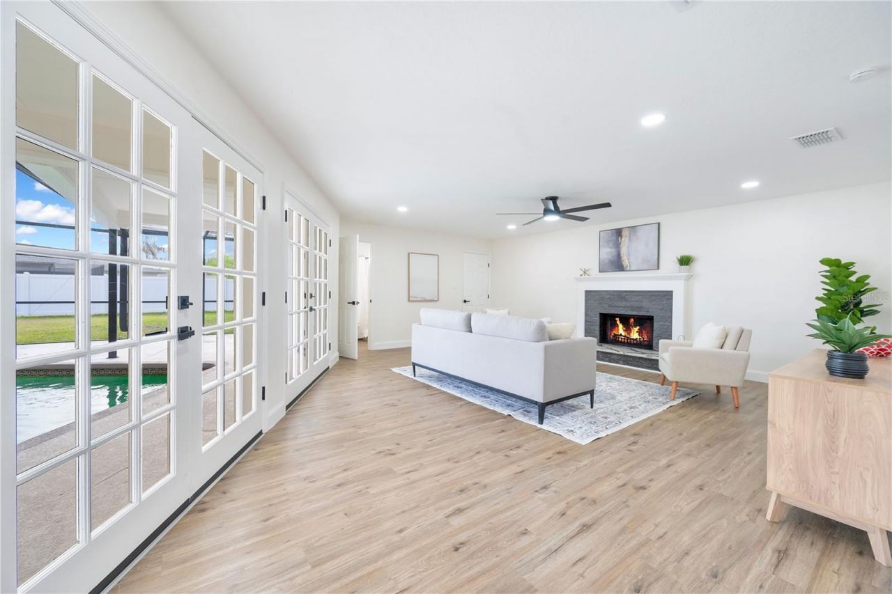 510 Rooks Road , Seffner, FL 33584 Photo