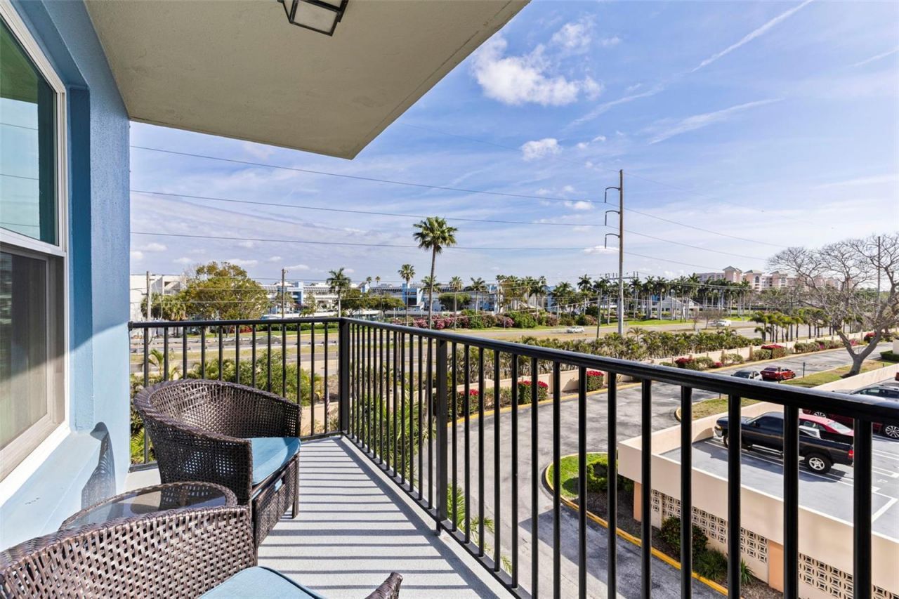 5220 Brittany Drive S, Unit 409, Saint Petersburg, FL 33715 Photo