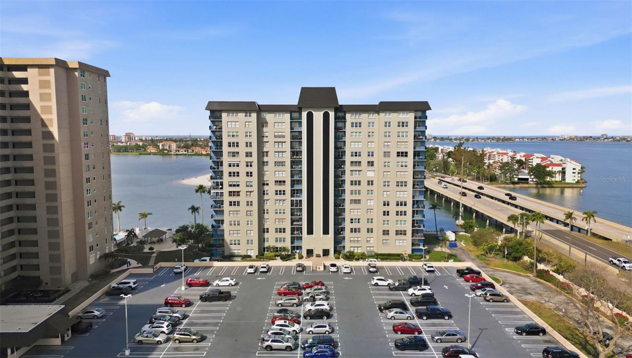 5220 Brittany Drive S, Unit 409, Saint Petersburg, FL 33715 Photo
