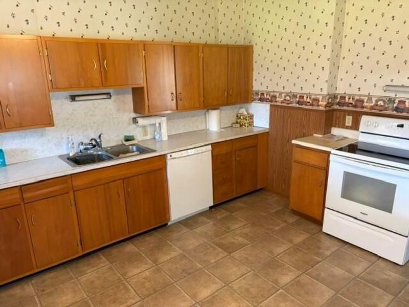 9410 State Route 93 SE, New Straitsville, OH 43766 Photo 16