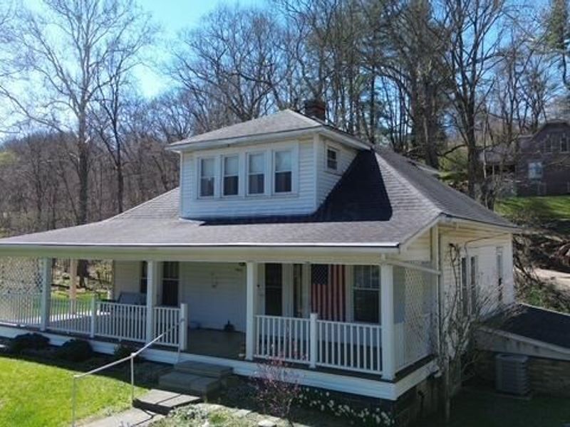 9410 State Route 93 SE, New Straitsville, OH 43766 Photo 6