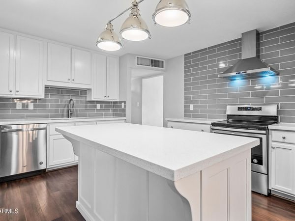 7532 E ROOSEVELT Street, Scottsdale, AZ 85257