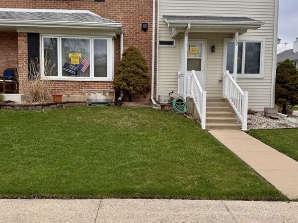 267 Juniper Street , Park Forest, IL 60466