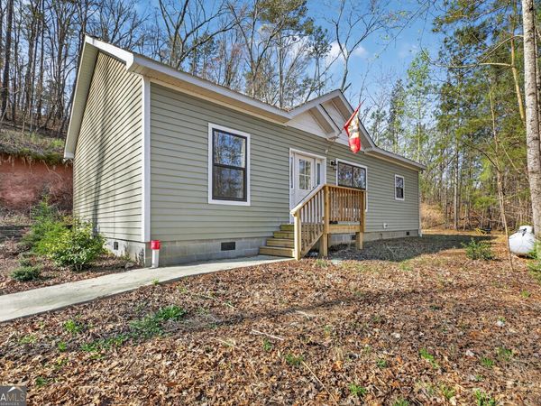 6672 Skyview Drive SE, Acworth, GA 30101