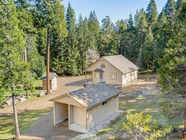 5022 Elderberry, Weed, CA 96094