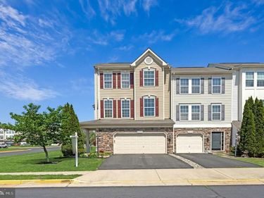 42468 FRANKLIN BENJAMIN TERRACE, BROADLANDS, VA 20148