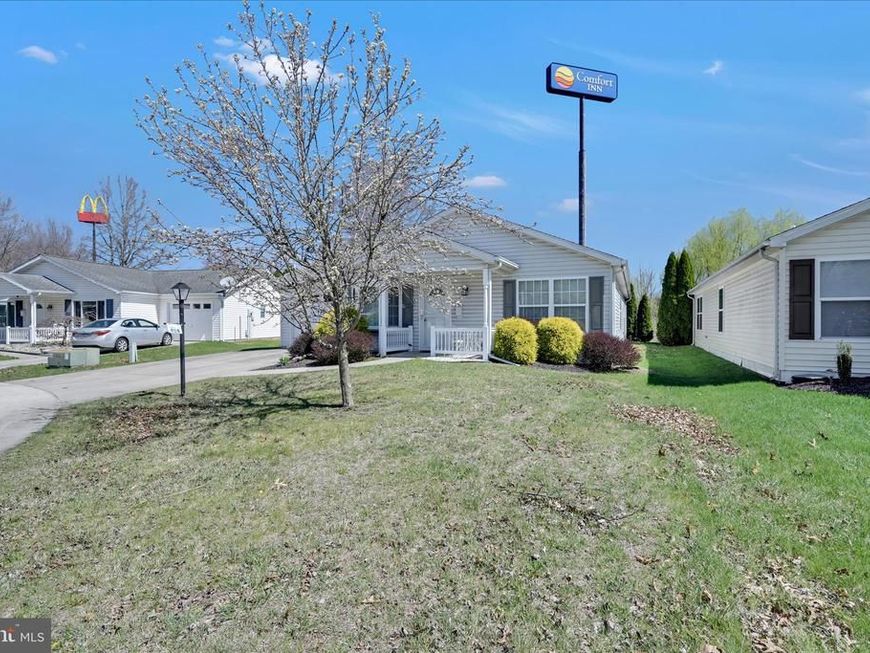 855 Trestle Court , Pine Grove, PA 17963 Main Photo