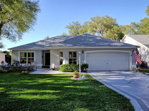 121 COSTA MESA DRIVE , LADY LAKE, FL 32159