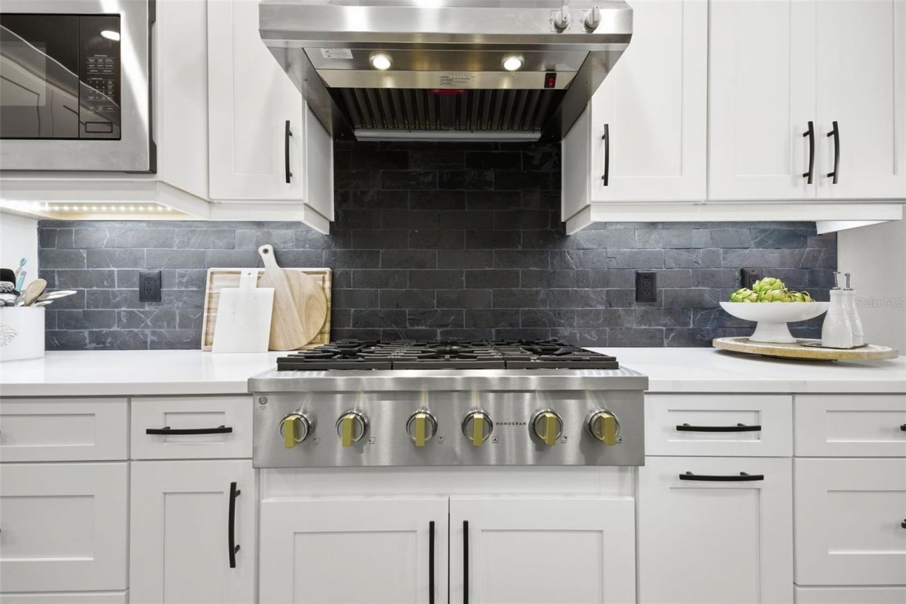 4430 Pond Brook Court, Bradenton, FL 34211 Photo