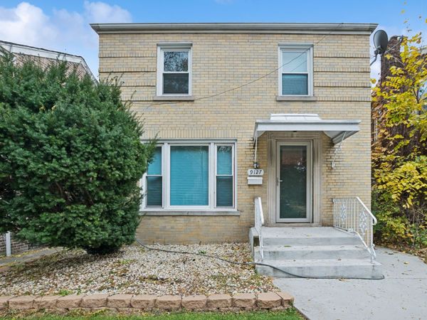 9127 S Essex Avenue , Chicago, IL 60617