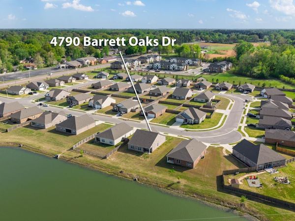 4790 BARRETT OAKS DR, Millington, TN 38053