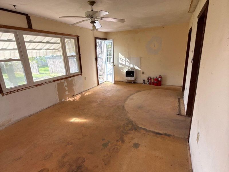 3441 Eisenhower Road , Columbus, OH 43224 Photo 12