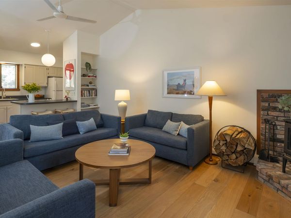 1299 Quechee Main Street, Unit 1B, Hartford, VT 05059