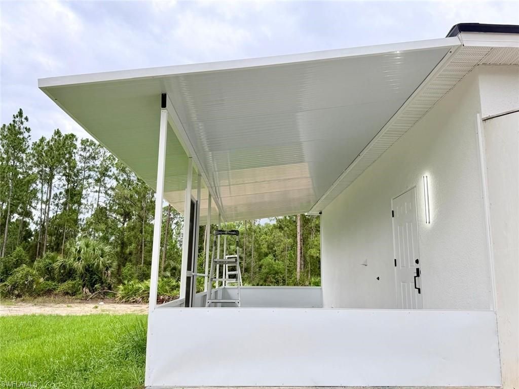 8 Fitch Ave, Lehigh Acres, FL 33936 Photo