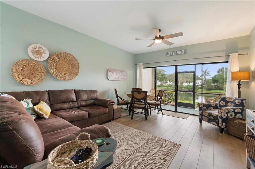 3313 Europa Dr, Unit 216, Naples, FL 34105 Photo
