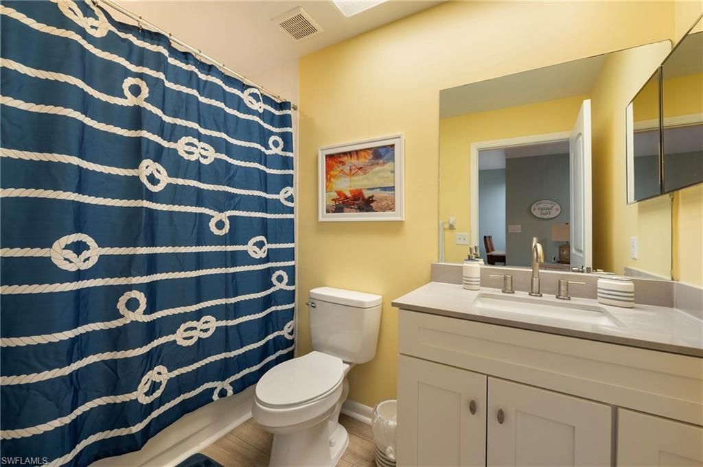3313 Europa Dr, Unit 216, Naples, FL 34105 Photo