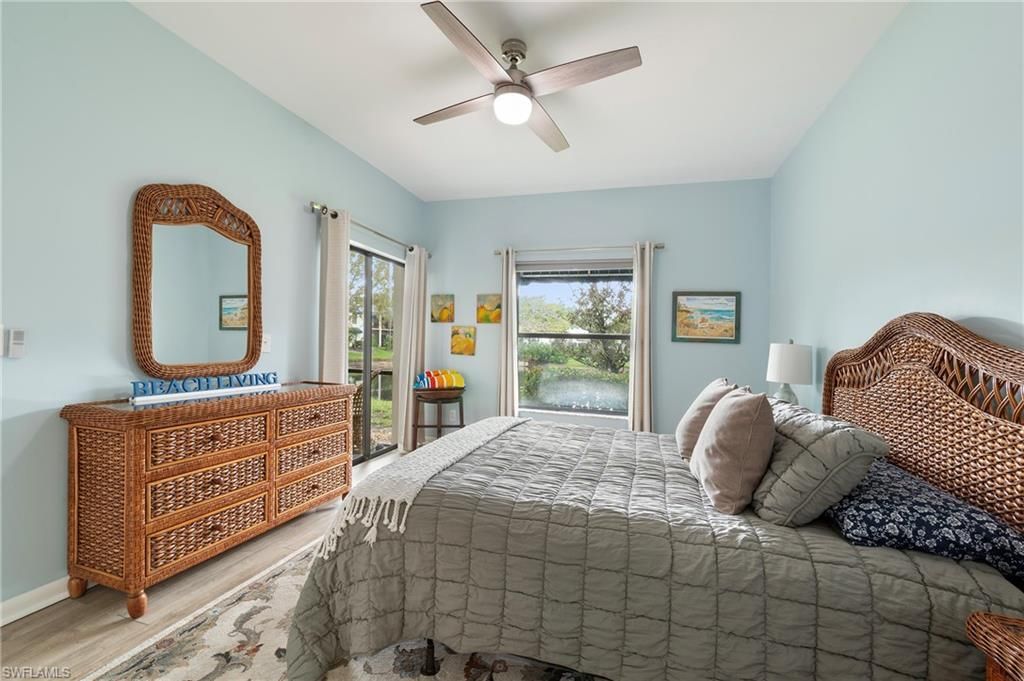 3313 Europa Dr, Unit 216, Naples, FL 34105 Photo