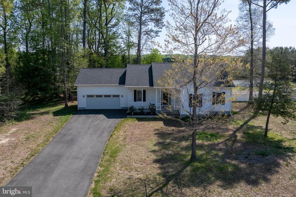 5490 Foxshire Drive, Bridgeville, DE 19933 Main Photo