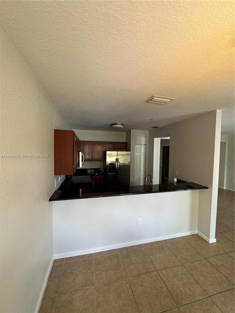11601 NW 89th St, Unit 209, Doral, FL 33178 Photo