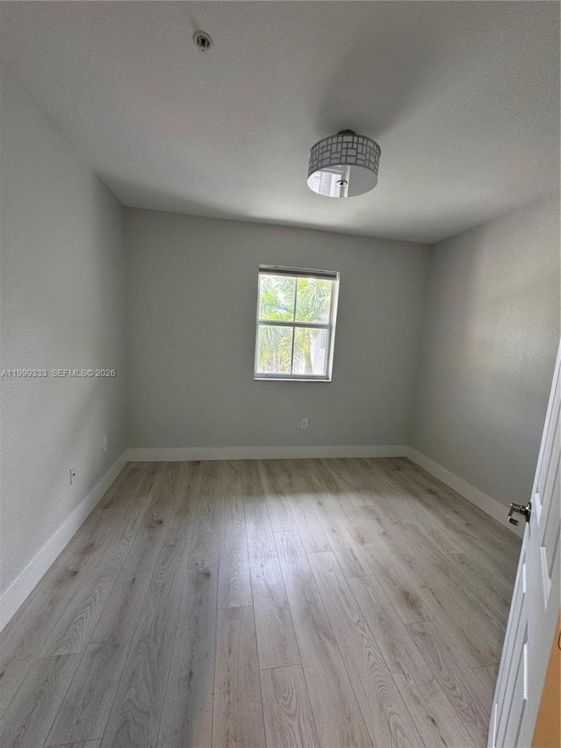 11601 NW 89th St, Unit 209, Doral, FL 33178 Photo