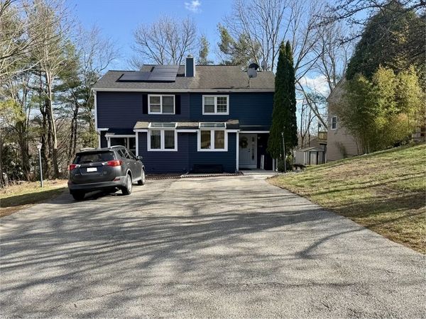 22 Gates Road, Unit B, Worcester, MA 01603