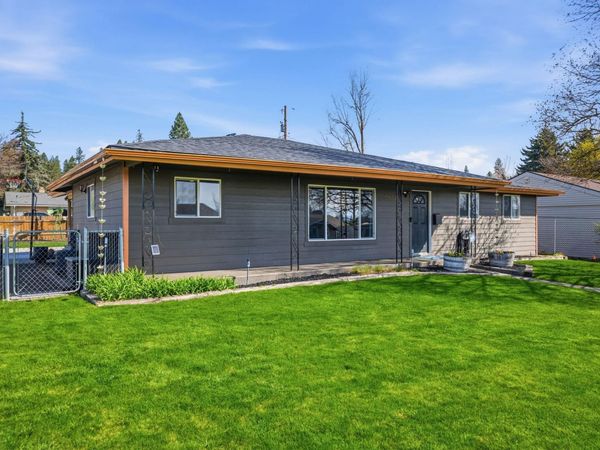 2524 W Houston Ave, Spokane, WA 99208