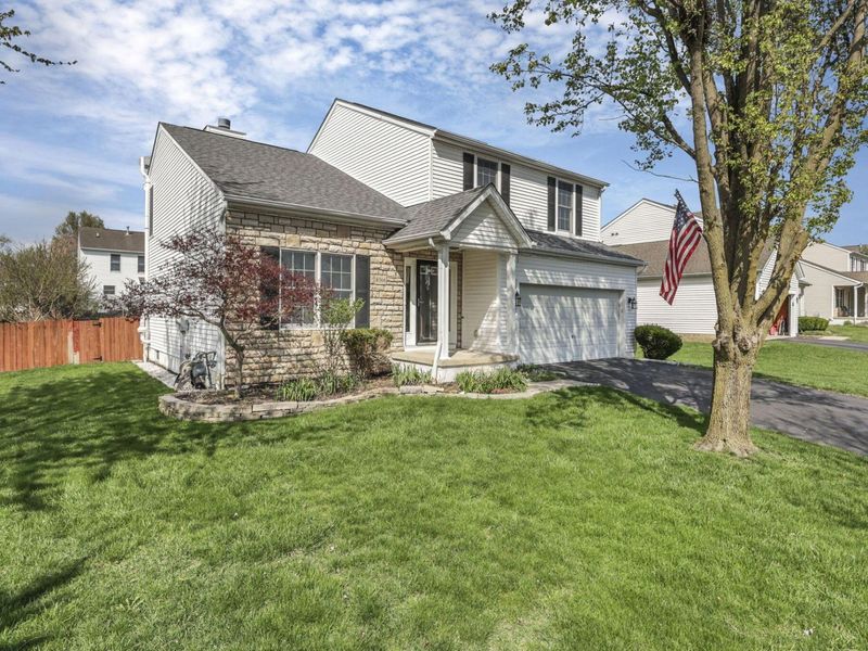 8366 Ashlynd Place , Reynoldsburg, OH 43068 Photo 2