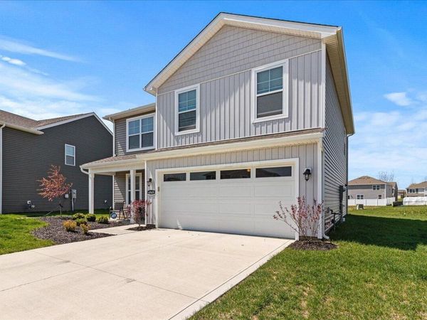 4949 Sanford Grv Place , Canal Winchester, OH 43110