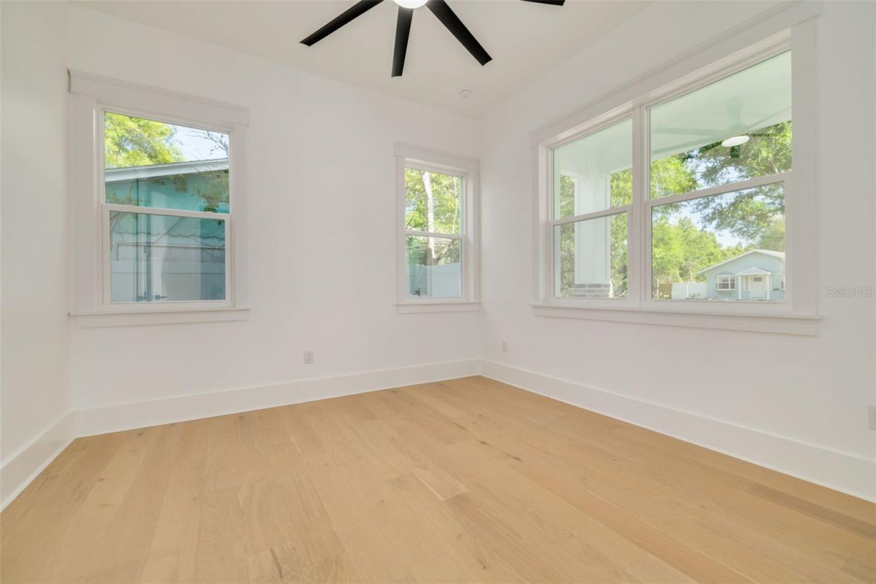 467 34th Avenue N, Saint Petersburg, FL 33704 Photo