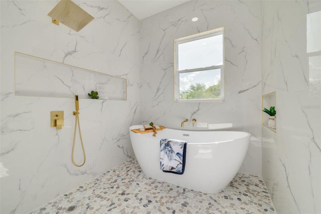 467 34th Avenue N, Saint Petersburg, FL 33704 Photo