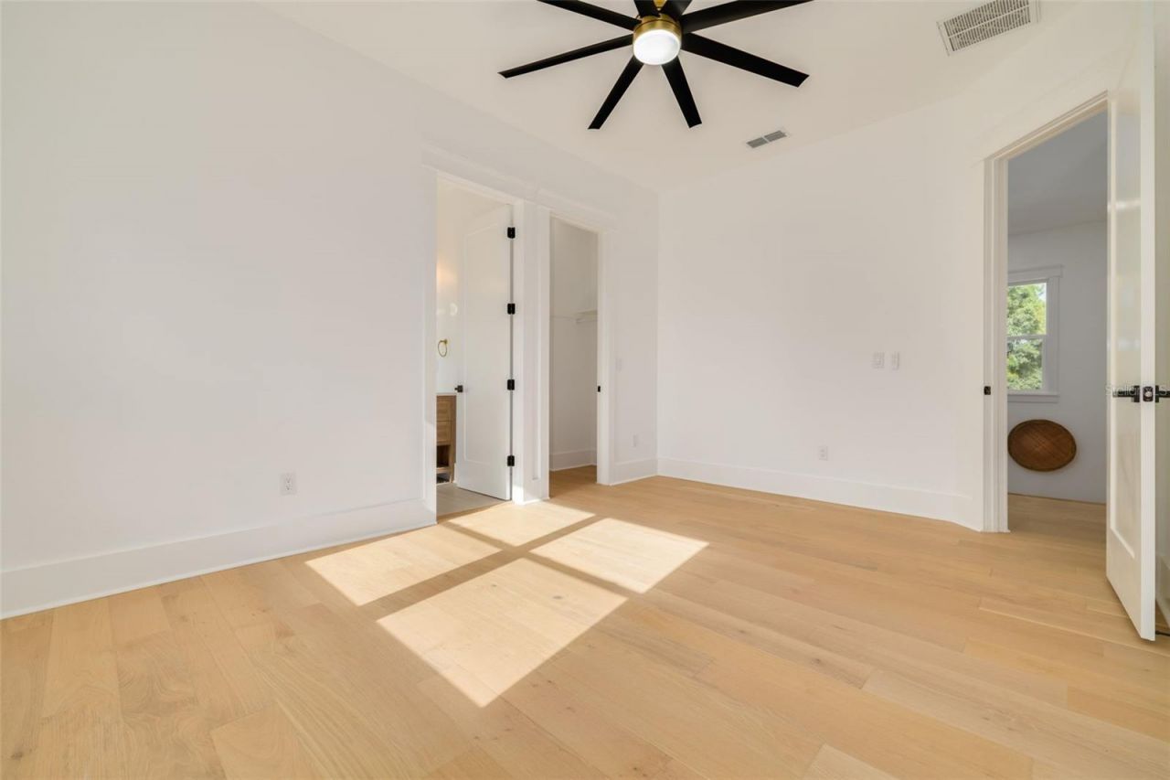 467 34th Avenue N, Saint Petersburg, FL 33704 Photo