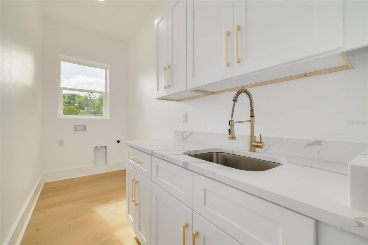 467 34th Avenue N, Saint Petersburg, FL 33704 Photo