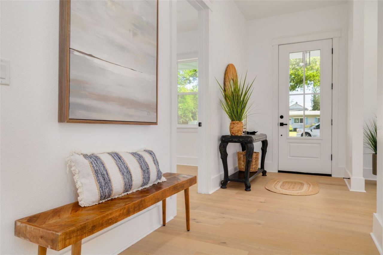 467 34th Avenue N, Saint Petersburg, FL 33704 Photo