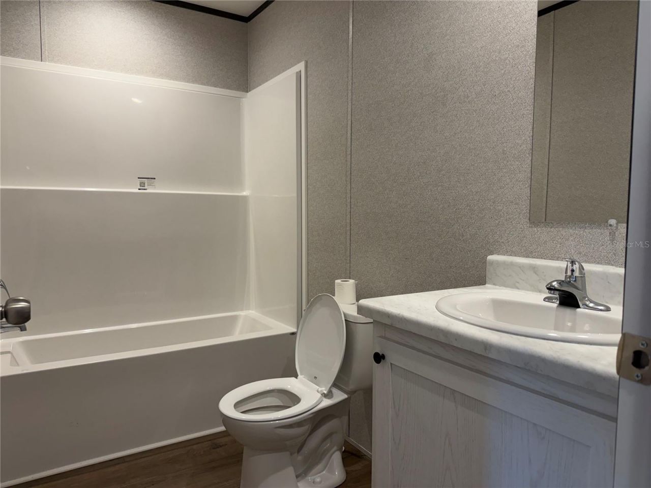 10671 NE 75th Street , Bronson, FL 32621 Photo