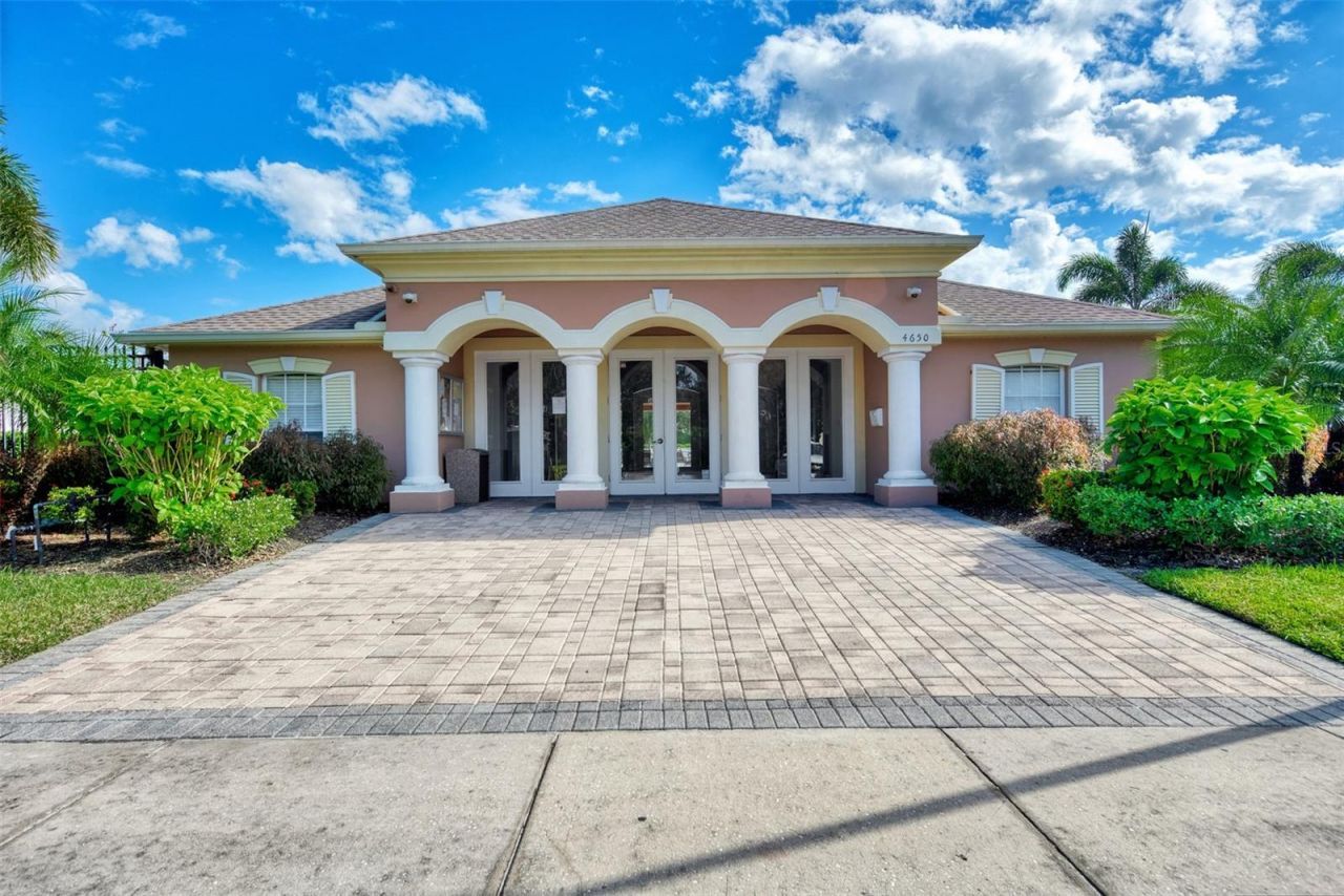5072 Misty Canal Place, Bradenton, FL 34203 Photo
