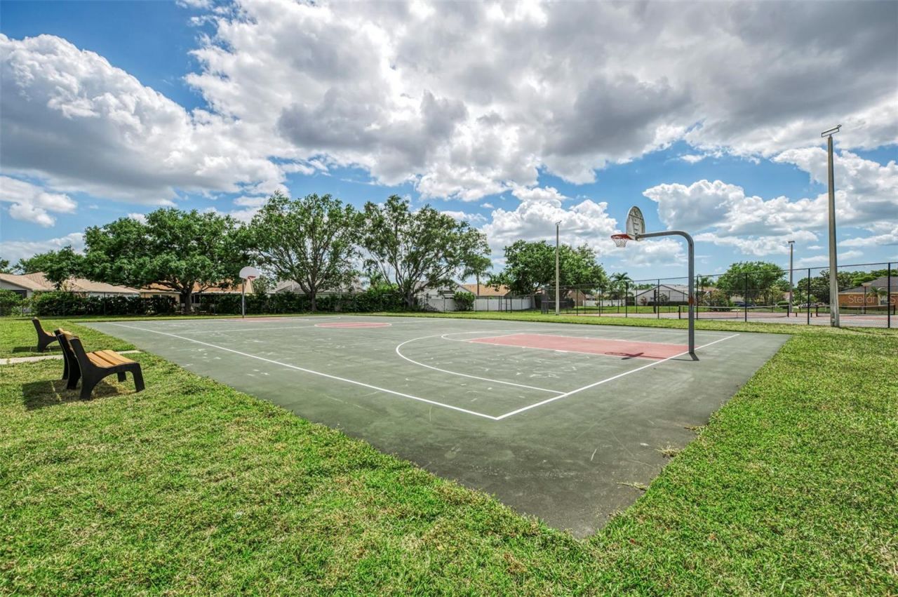 5072 Misty Canal Place, Bradenton, FL 34203 Photo