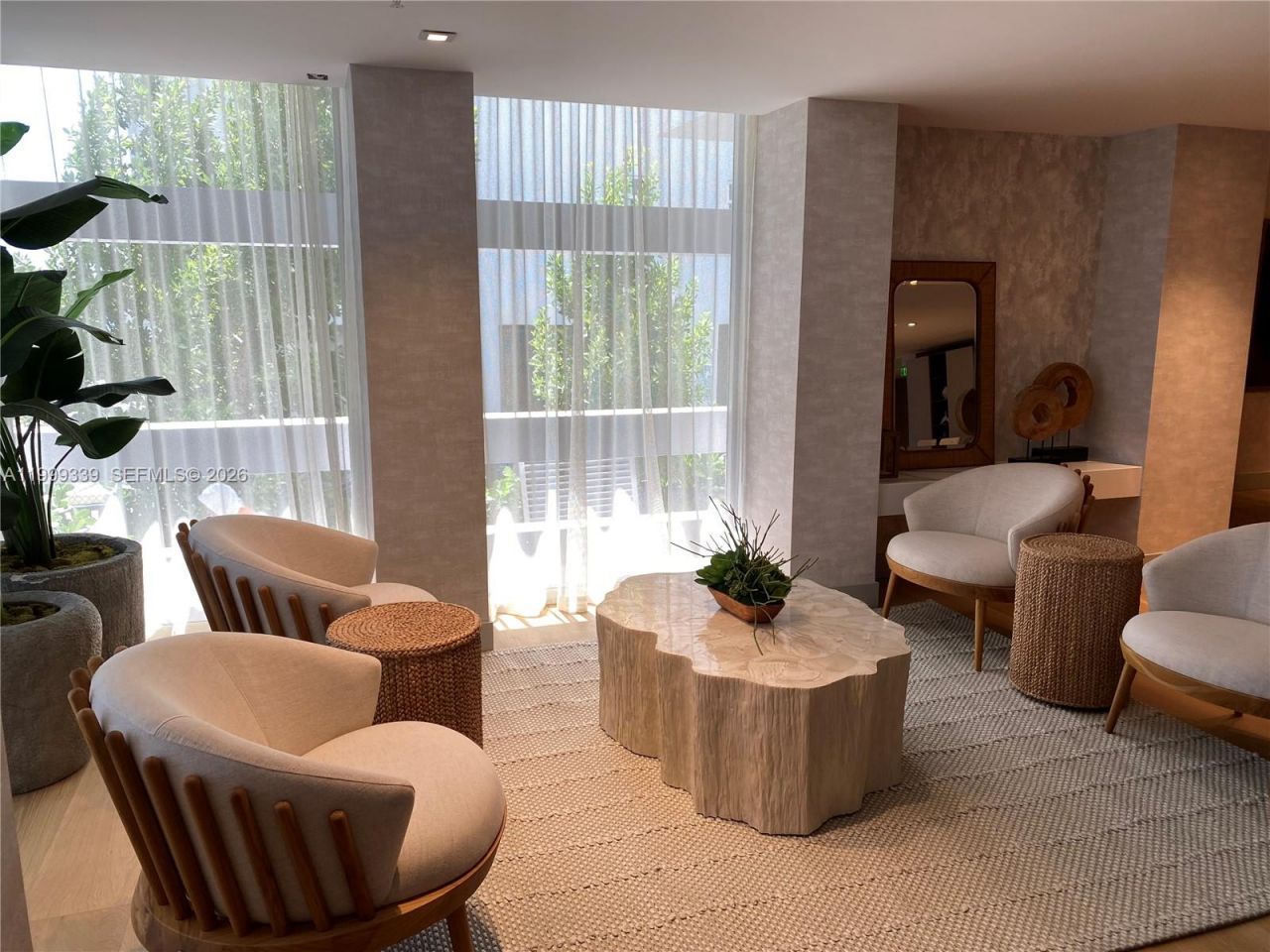 9521 E Bay Harbor Dr , Unit 605, Bay Harbor Islands, FL 33154 Photo