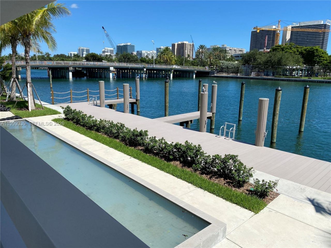 9521 E Bay Harbor Dr , Unit 605, Bay Harbor Islands, FL 33154 Photo