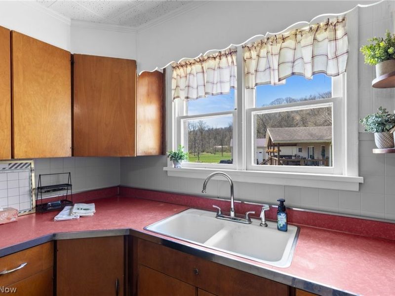 329 Township Road 177, Mingo Junction, OH 43938 Photo 9